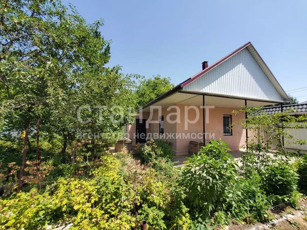 Дом в Ставропольский край, Ессентуки Мичуринец СНТ, проезд 2-й (33 м) - Фото 2