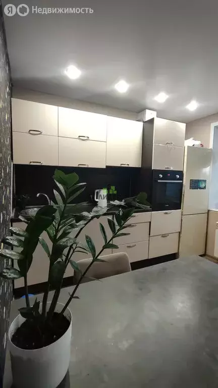 Квартира-студия: Нефтекамск, Городская улица, 4 (37.6 м) - Фото 1