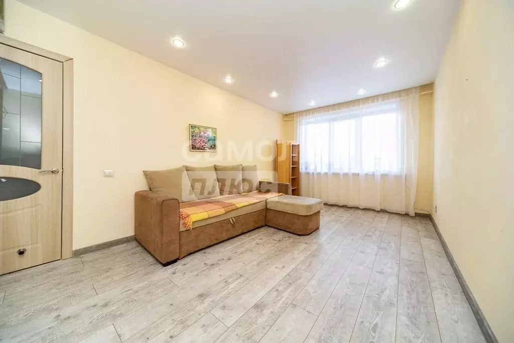 3-к кв. Пермский край, Пермь ул. Крисанова, 8 (60.1 м) - Фото 1