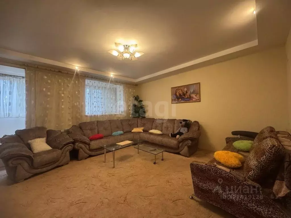 4-к кв. Крым, Алушта ул. Туристов (149.0 м) - Фото 1