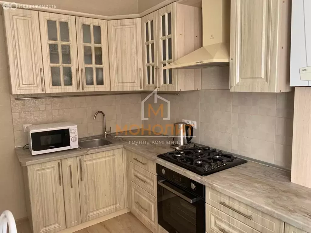 2-комнатная квартира: Горячий Ключ, улица Тельмана, 56 (50 м) - Фото 1