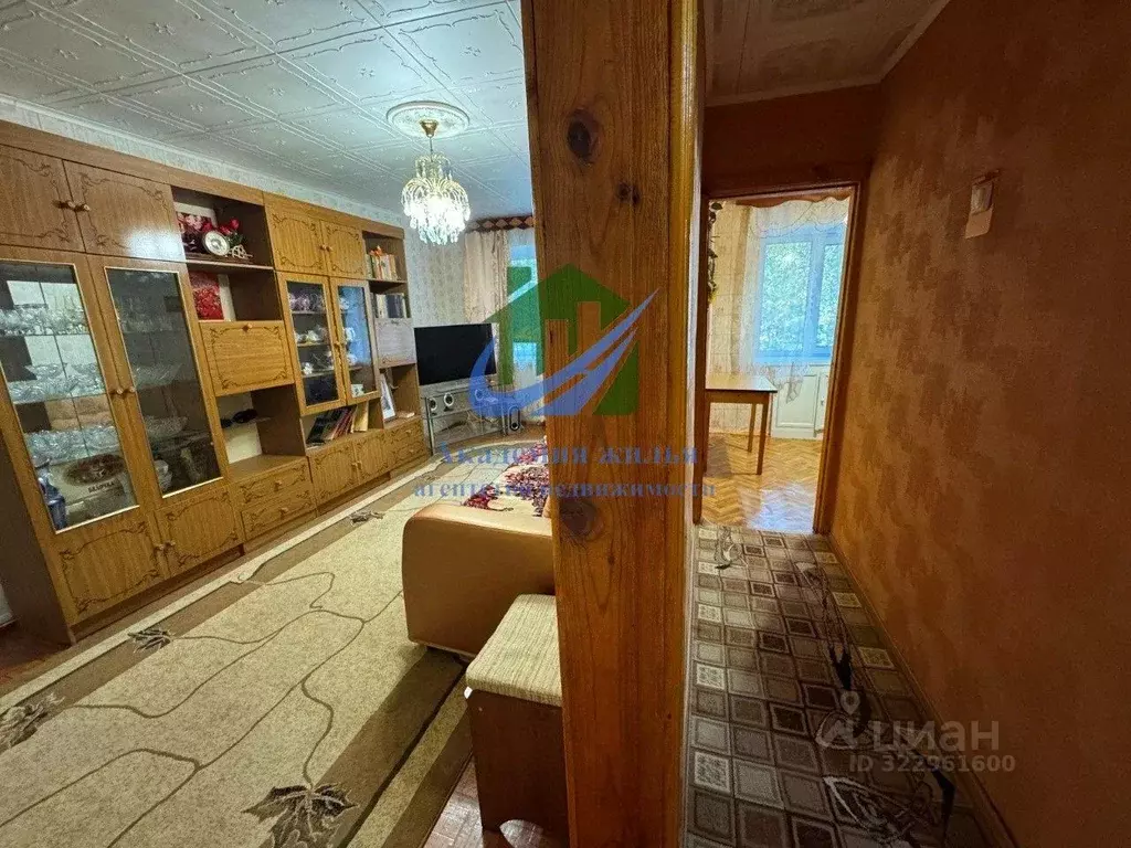 3-к кв. Оренбургская область, Орск Новый город мкр, просп. Ленина, 1А ... - Фото 2