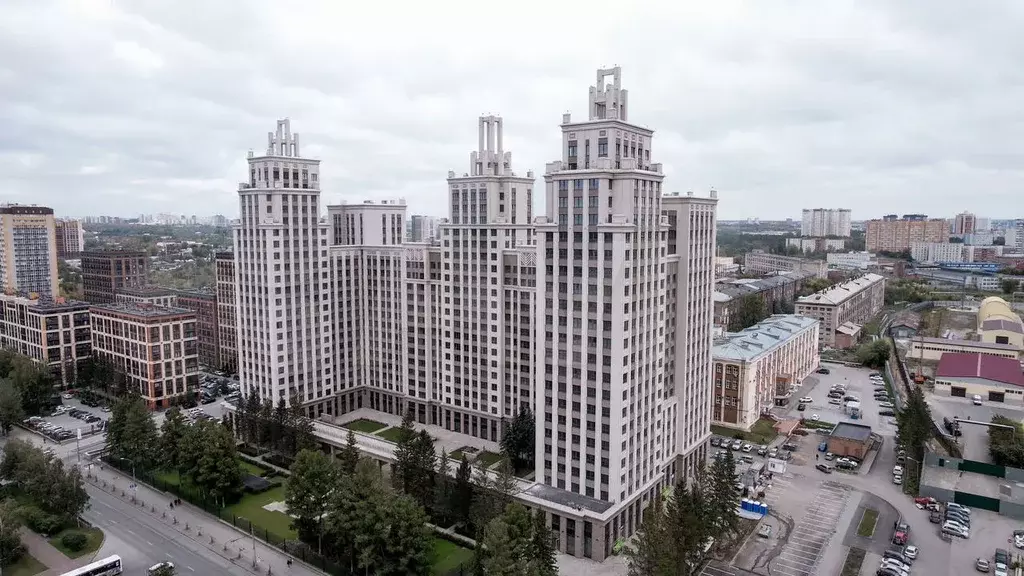4-к. квартира, 121,6 м, 2/19 эт. - Фото 0