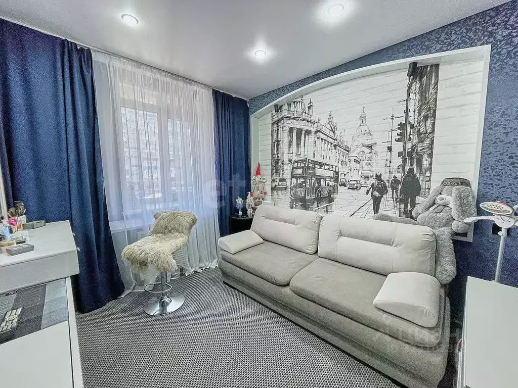 3-к кв. Кемеровская область, Прокопьевск ул. Есенина, 28 (59.0 м) - Фото 1