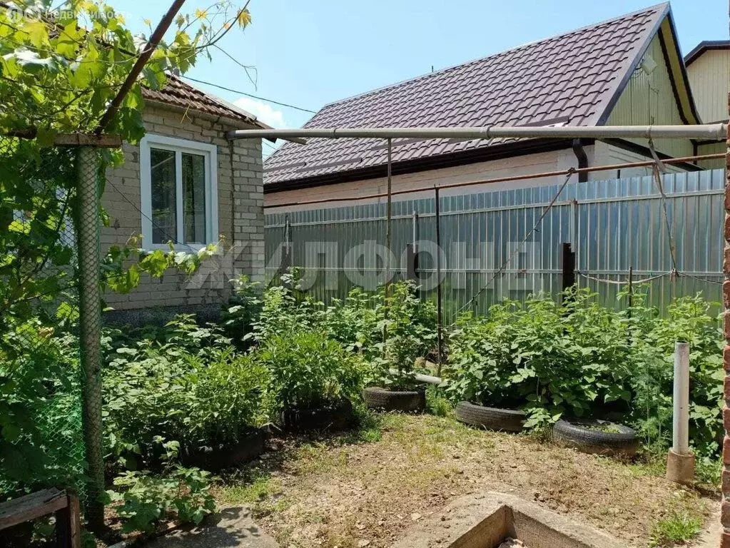 Дом в станица Незлобная, Пролетарская улица (77 м) - Фото 1