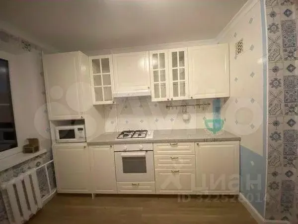 3-к кв. Краснодарский край, Геленджик ул. Нахимова, 6 (70.5 м) - Фото 0