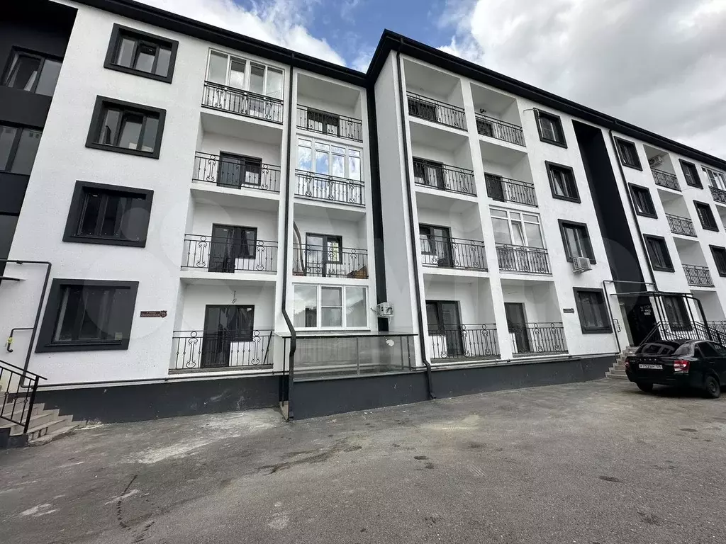 1-к. квартира, 47 м, 2/4 эт. - Фото 0