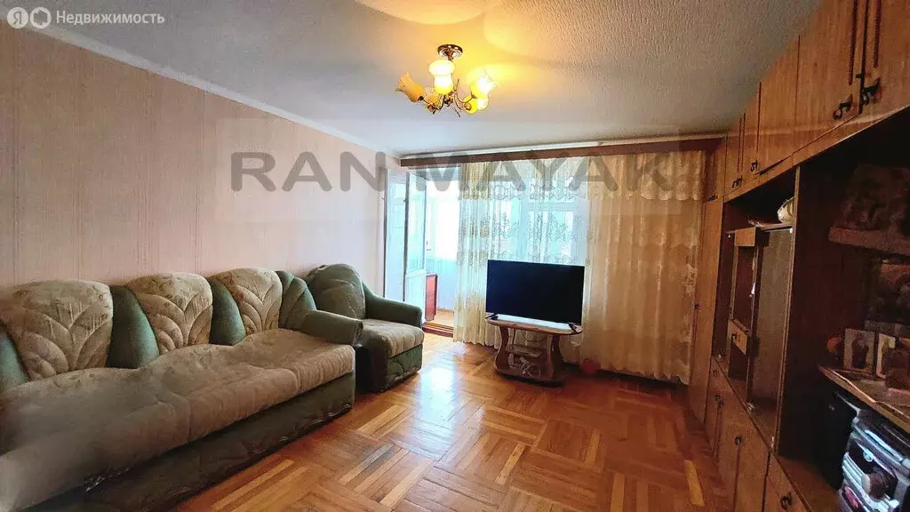 3-комнатная квартира: Майкоп, Пролетарская улица, 302 (60.9 м) - Фото 2