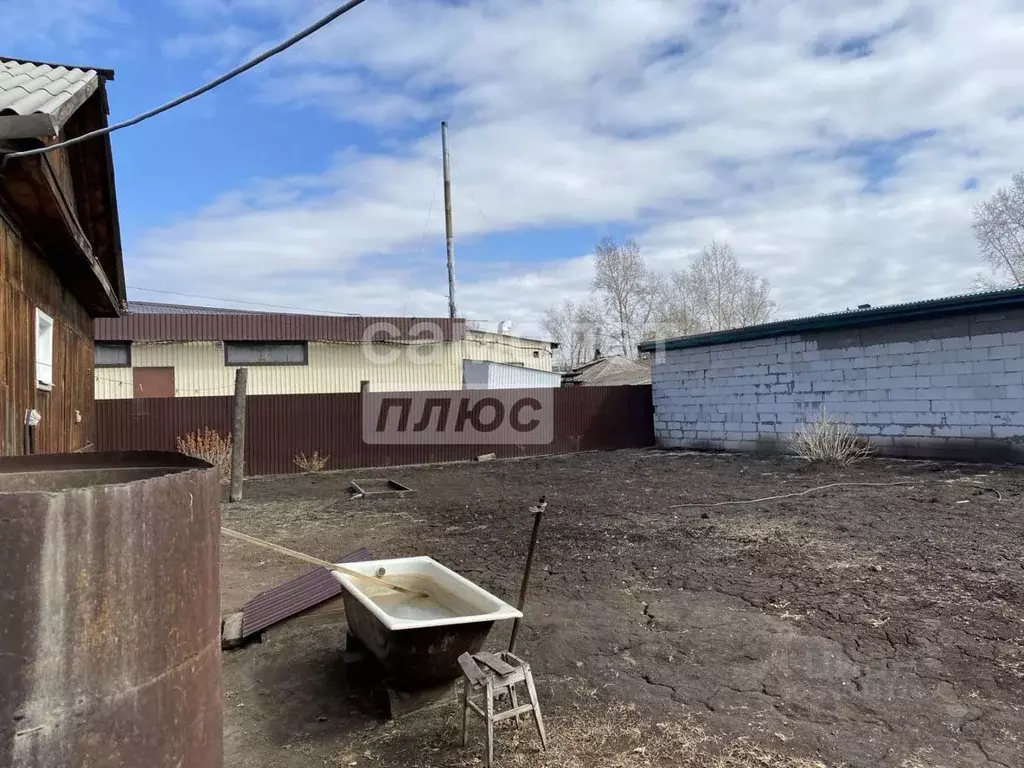 Дом в Иркутская область, Эхирит-Булагатский район, пос. Усть-Ордынский ... - Фото 0
