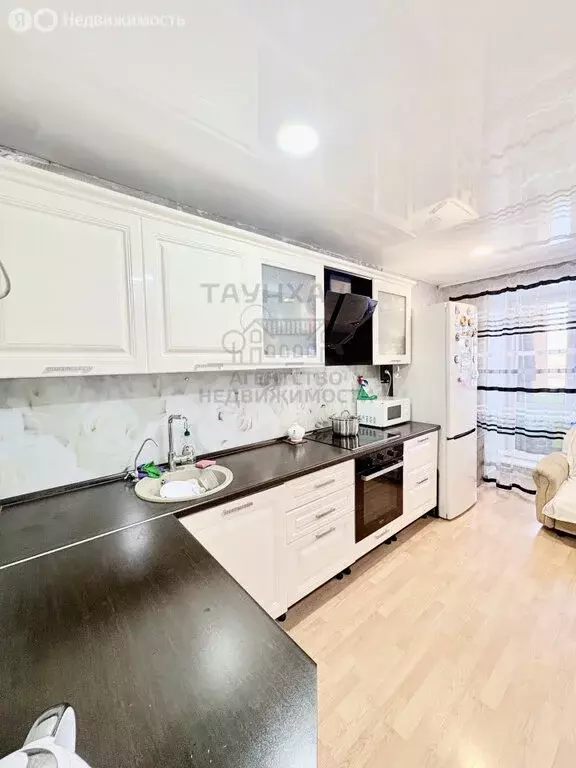 1-комнатная квартира: Нефтекамск, Октябрьская улица, 49 (53 м) - Фото 2