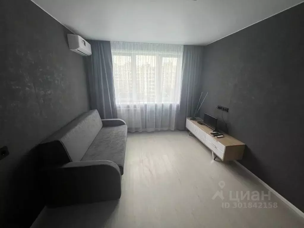 Студия Приморский край, Владивосток ул. Добровольского, 11 (24.0 м) - Фото 1