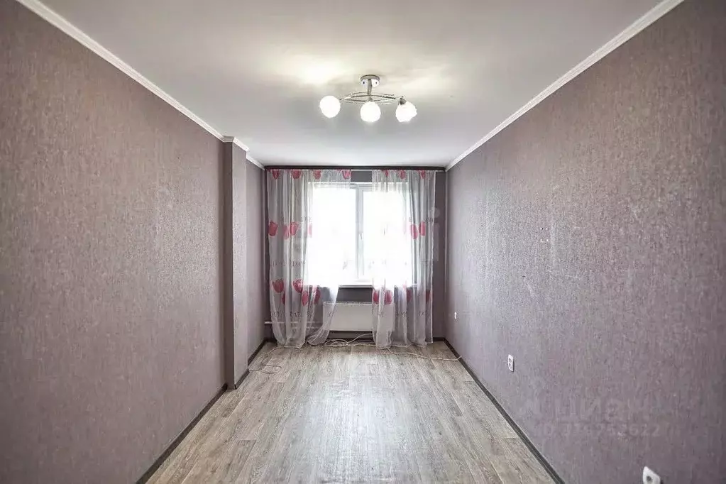 2-к кв. Сахалинская область, Южно-Сахалинск Крайняя ул., 37 (66.4 м) - Фото 1