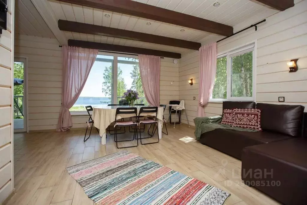 Дом в Карелия, Пряжинский район, Эссойльское с/пос, д. Нижняя Салма  ... - Фото 1