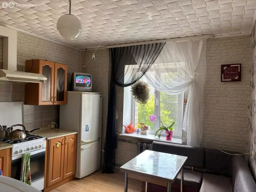 2-комнатная квартира: Череповец, улица Партизана Окинина, 9 (49 м) - Фото 1