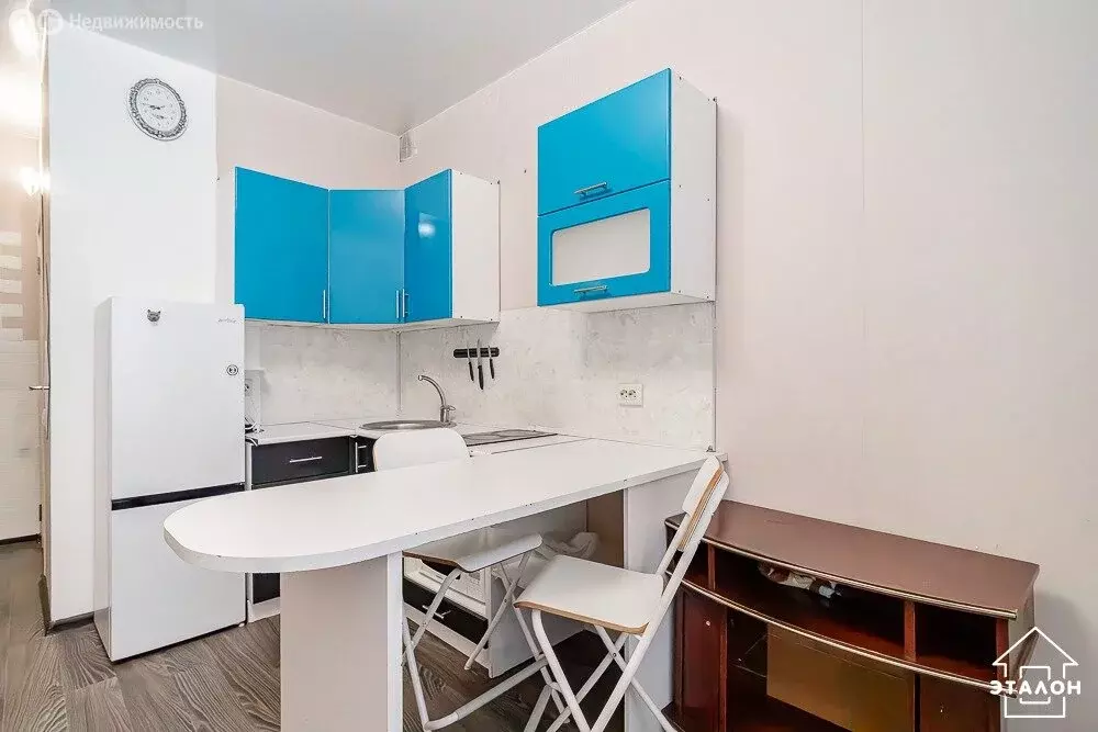 Квартира-студия: Омск, микрорайон Городок Нефтяников, улица 20-го ... - Фото 1