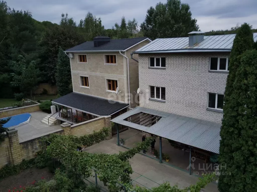 Дом в Ставропольский край, Ставрополь Авиационная ул., 57Ж (320 м) - Фото 2