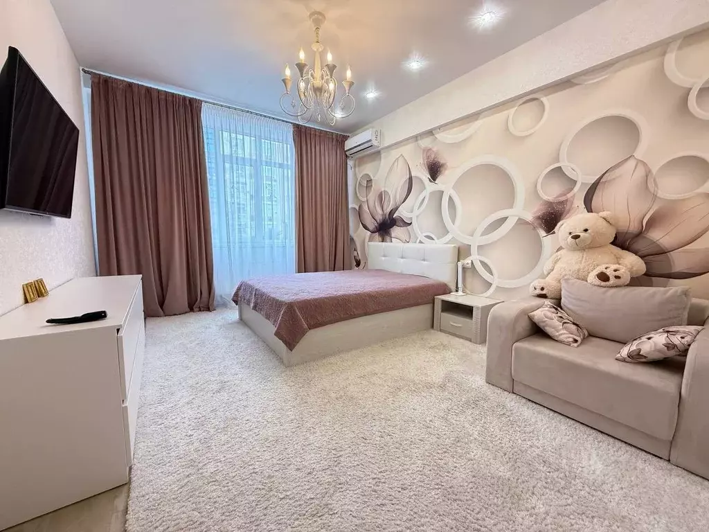 2-к кв. Крым, Евпатория ул. Полупанова, 27Ж (75.0 м) - Фото 1