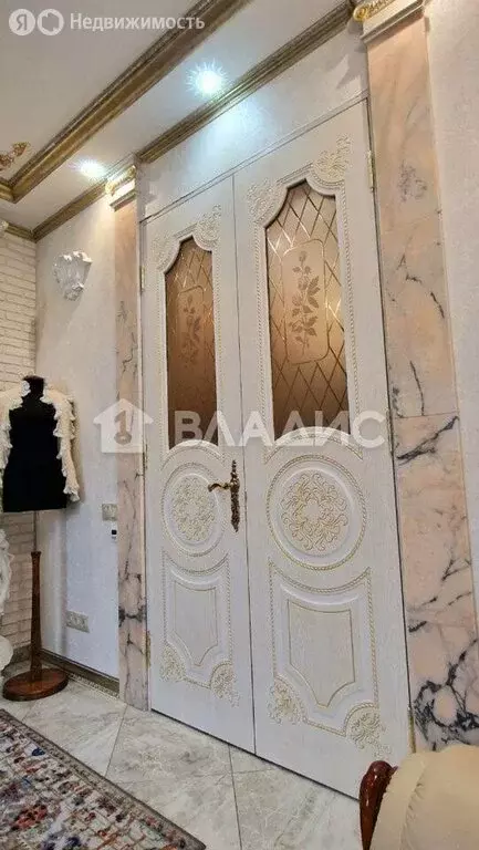 3-комнатная квартира: посёлок городского типа Путилково, Новотушинская ... - Фото 1