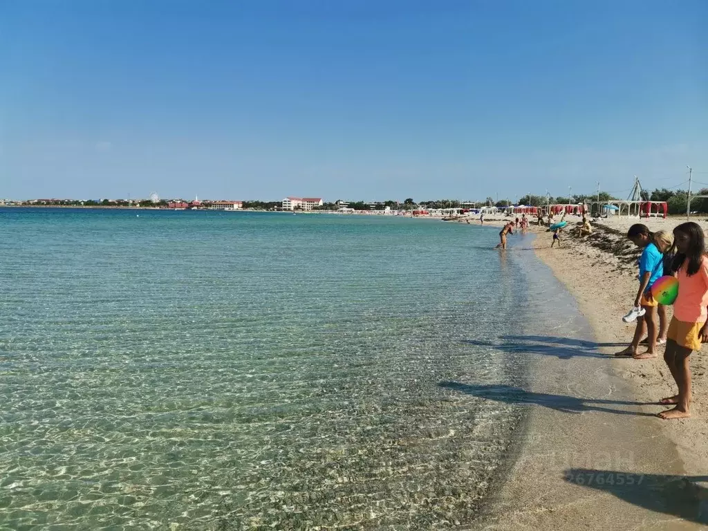 Участок в Крым, Черноморский район, Межводненское с/пос  (160.0 сот.) - Фото 1