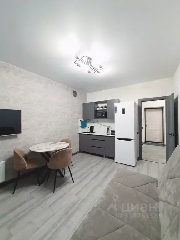 2-к кв. Кировская область, Киров ул. Андрея Упита, 5к3 (45.0 м) - Фото 0