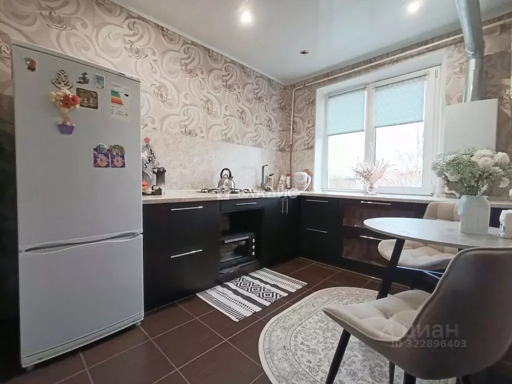 4-к кв. Ивановская область, Фурманов ул. Ивановская, 2 (59.0 м) - Фото 0