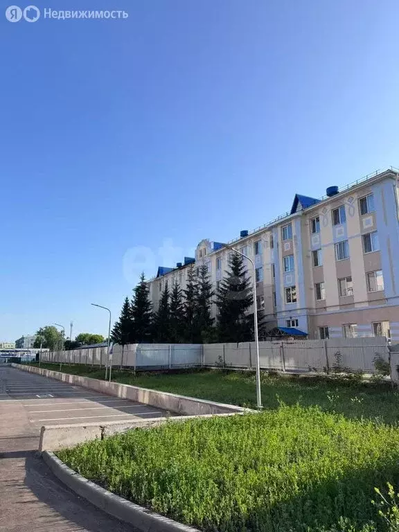 1-комнатная квартира: Альметьевск, улица Ризы Фахретдина, 57В/2 (42 м) - Фото 1