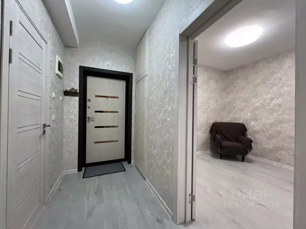 1-к кв. Ямало-Ненецкий АО, Салехард ул. Республики, 71 (33.0 м) - Фото 1