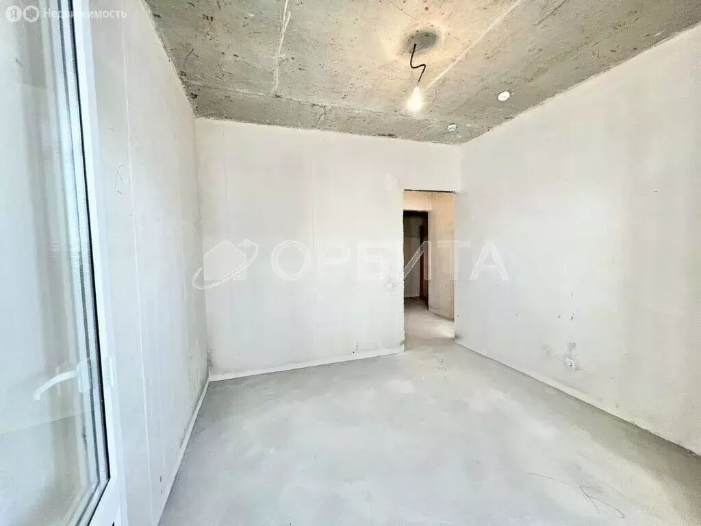 1-комнатная квартира: деревня Патрушева, улица Александра Пушкина, 8Б ... - Фото 2