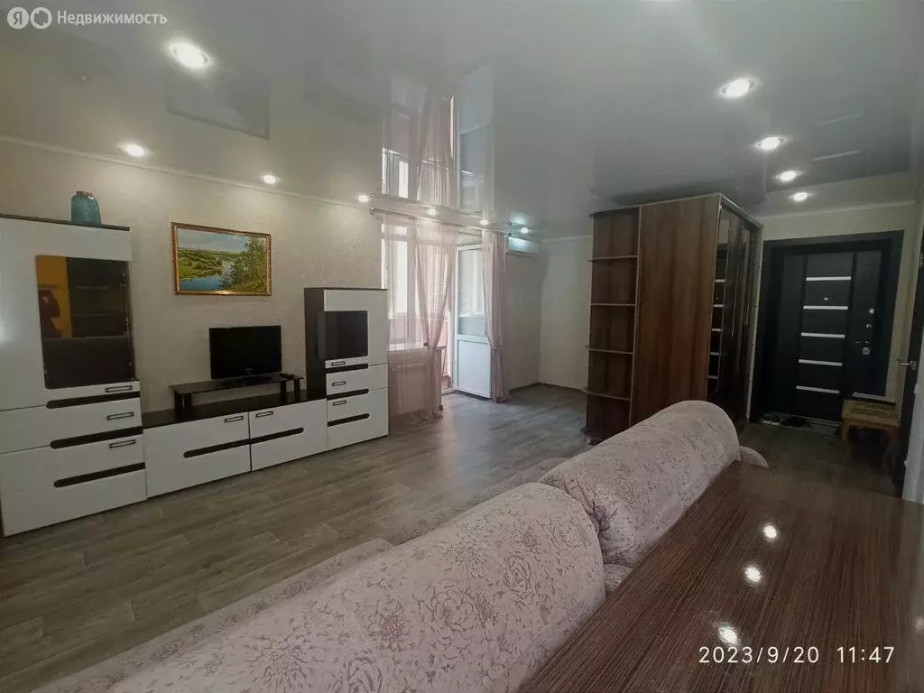 Квартира-студия: Саратов, улица Мира, 2А (35.3 м) - Фото 0