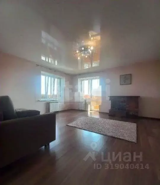 2-к кв. Амурская область, Благовещенск Октябрьская ул., 162 (73.2 м) - Фото 0