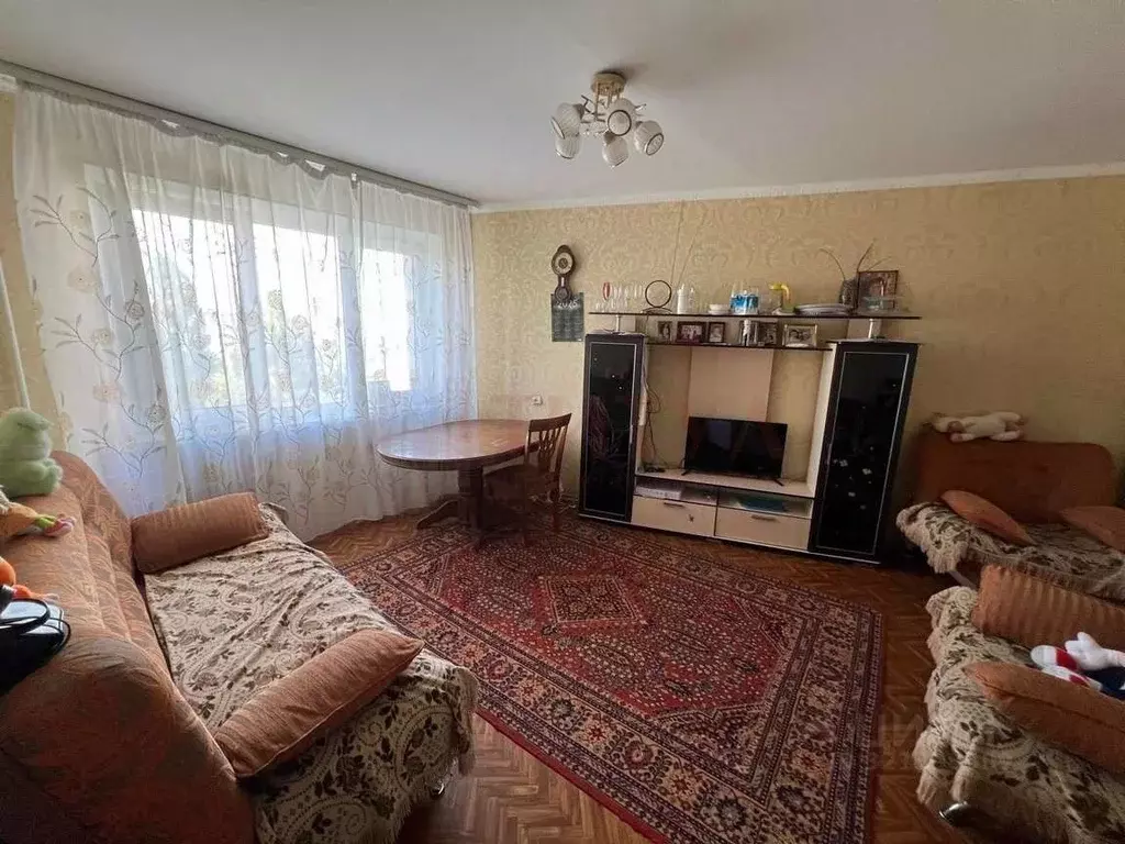 4-к кв. Белгородская область, Старый Оскол Буденного мкр,  (71.8 м) - Фото 1