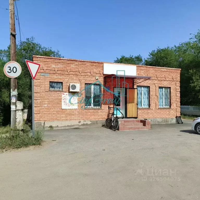 Торговая площадь в Оренбургская область, Новоорский район, Кумакский ... - Фото 1