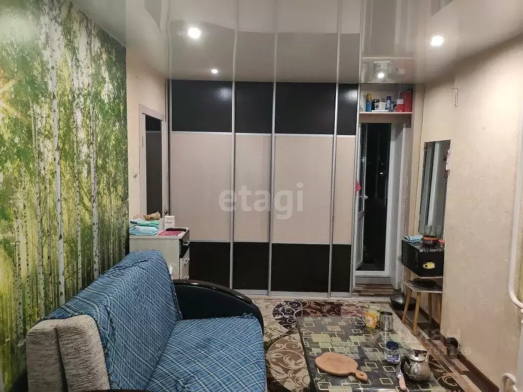 Комната Ямало-Ненецкий АО, Новый Уренгой ул. 26-го съезда КПСС, 14А ... - Фото 1