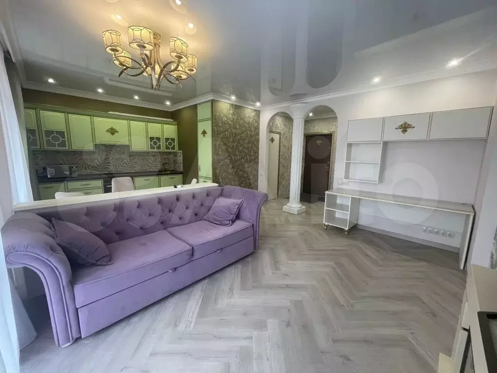 2-к. квартира, 60 м, 9/25 эт. - Фото 1