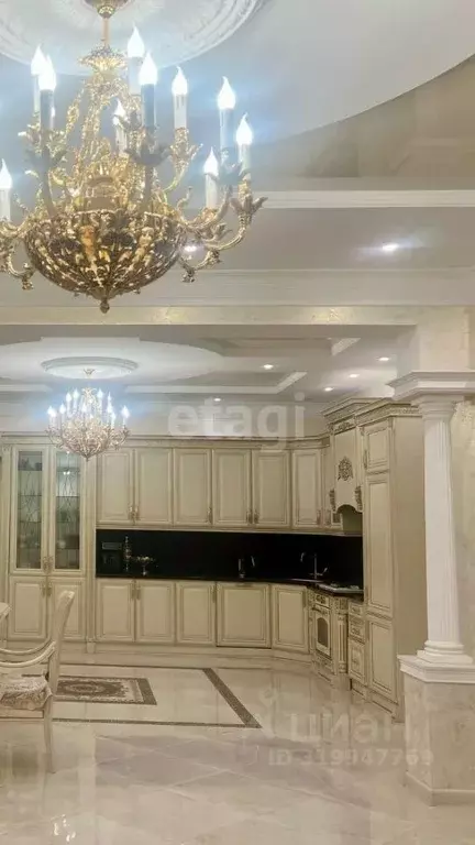 Дом в Ставропольский край, Ставрополь ул. Роз (354 м) - Фото 0