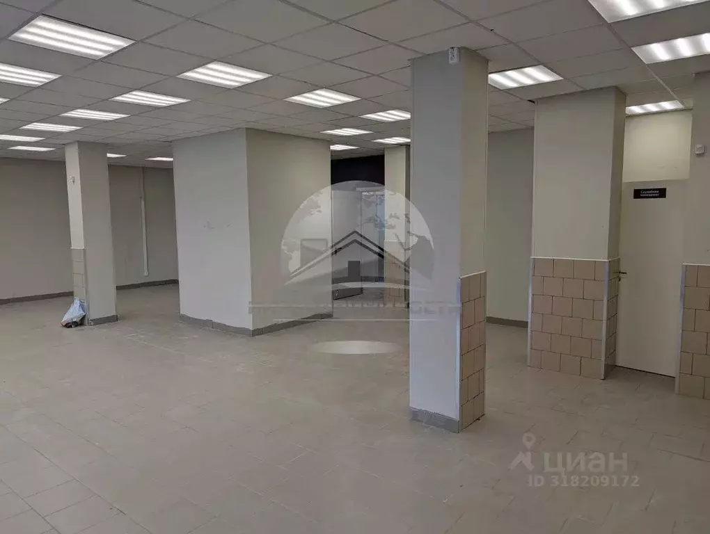 Торговая площадь в Санкт-Петербург пос. Шушары, ул. Нины Петровой, 8к1 ... - Фото 1