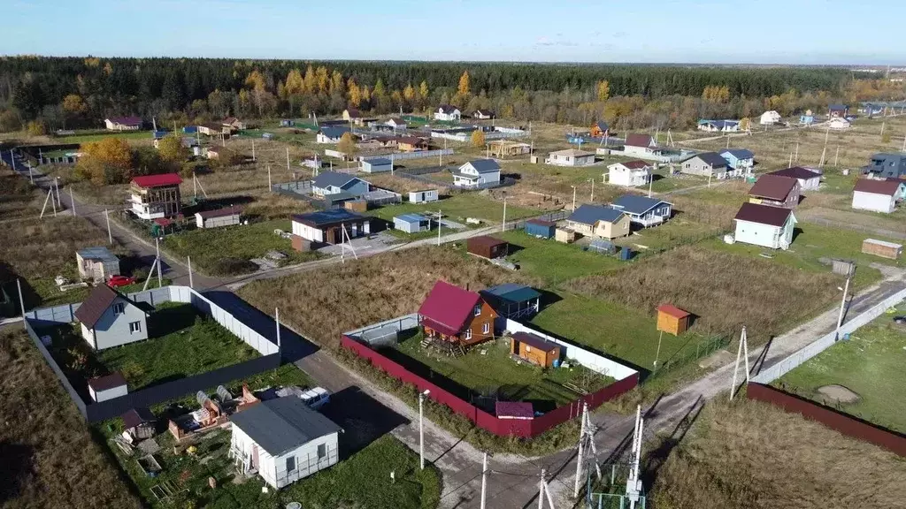 Участок в Ленинградская область, Тосненское городское поселение, ... - Фото 1