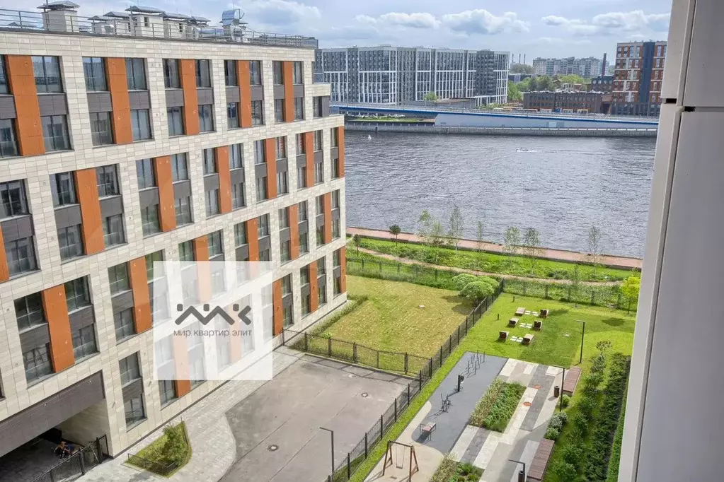 2-к. квартира, 70 м, 8/8 эт. - Фото 1