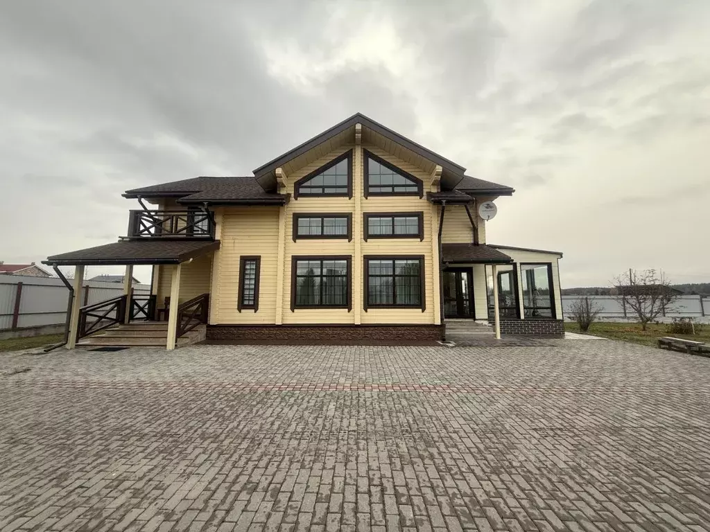 Дом в Карелия, Кондопожский район, Янишпольское с/пос, с. Янишполе ул. ... - Фото 1