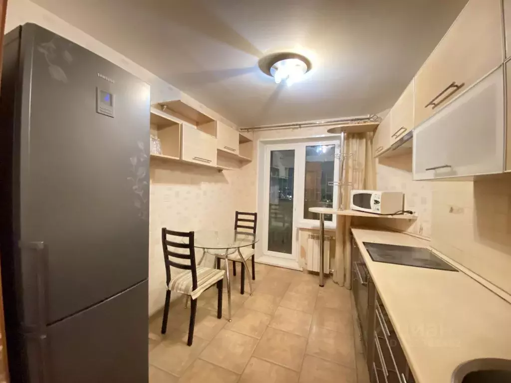 3-к кв. Ульяновская область, Ульяновск Камышинская ул., 39А (71.0 м) - Фото 1