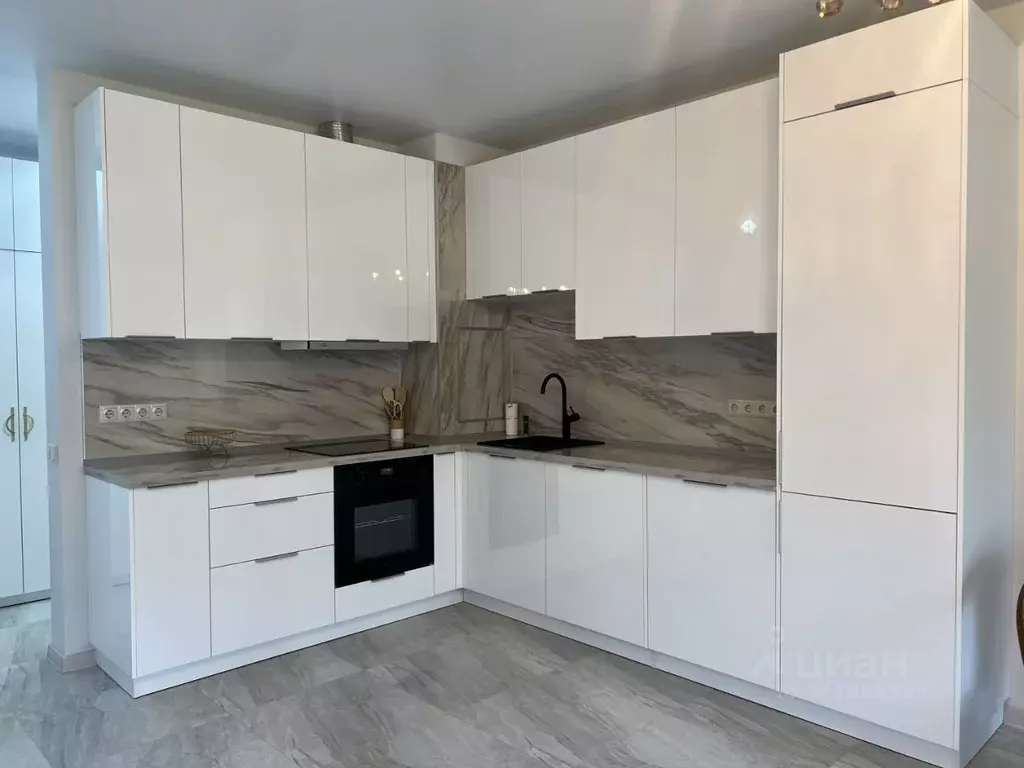 2-к кв. Московская область, Одинцовский городской округ, с. ... - Фото 2