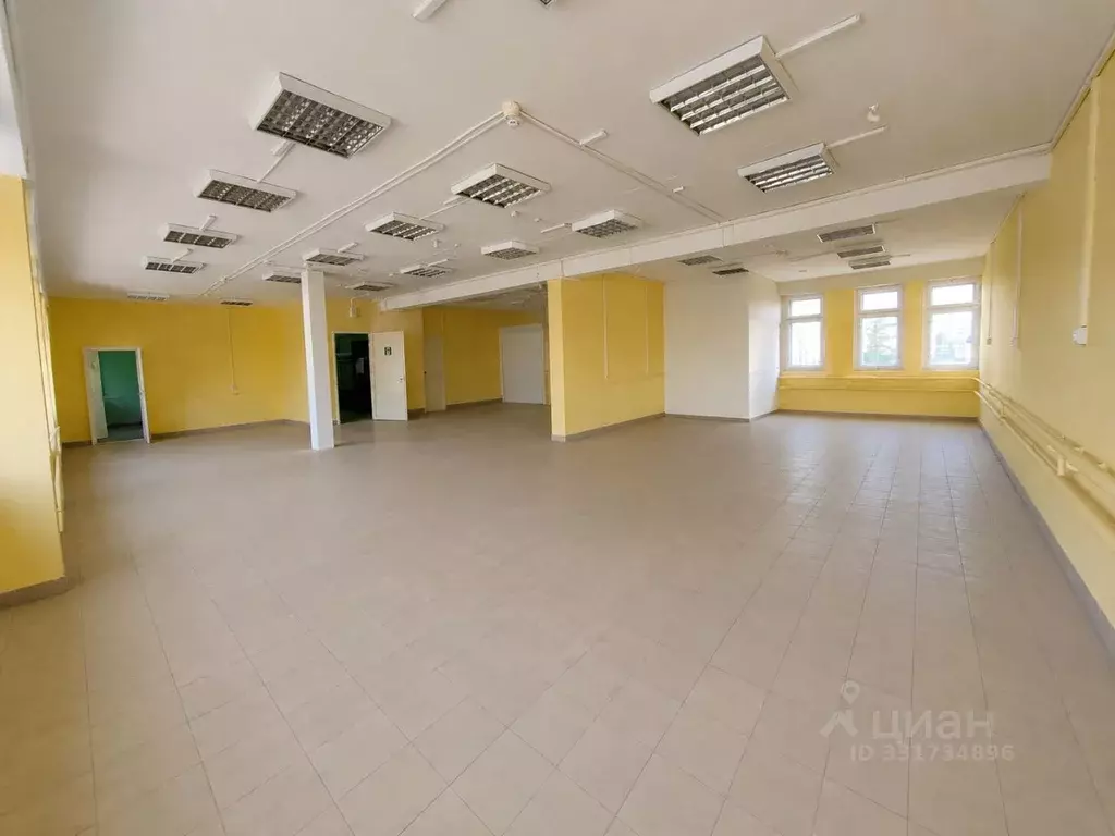 Помещение свободного назначения в Ярославская область, Тутаев ... - Фото 1