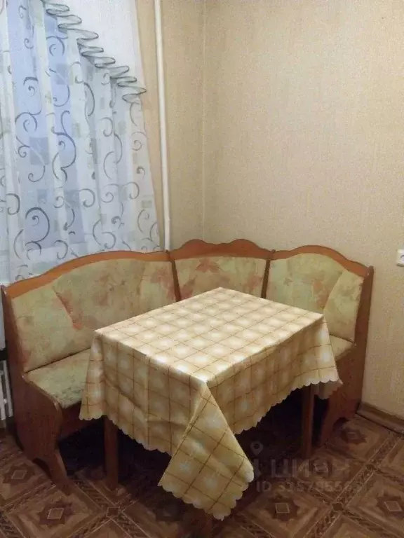 1-к кв. Белгородская область, Старый Оскол Макаренко мкр, 5 (39.0 м) - Фото 1