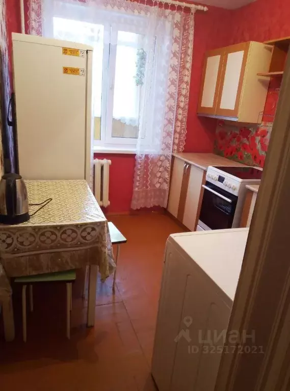 1-к кв. Тюменская область, Тюмень ул. Федюнинского, 9 (33.2 м) - Фото 2