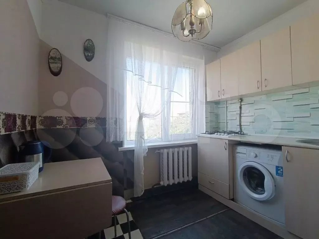 2-к. квартира, 45 м, 3/3 эт. - Фото 1