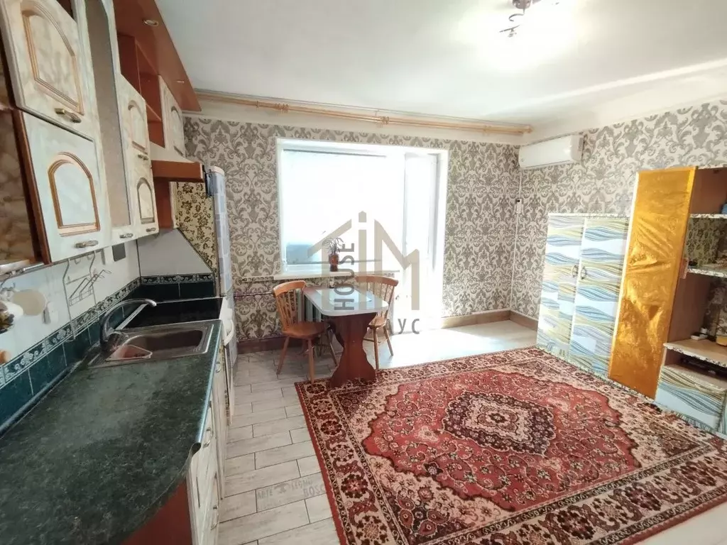 1-к кв. Омская область, Омск Омская ул., 195 (40.2 м) - Фото 0