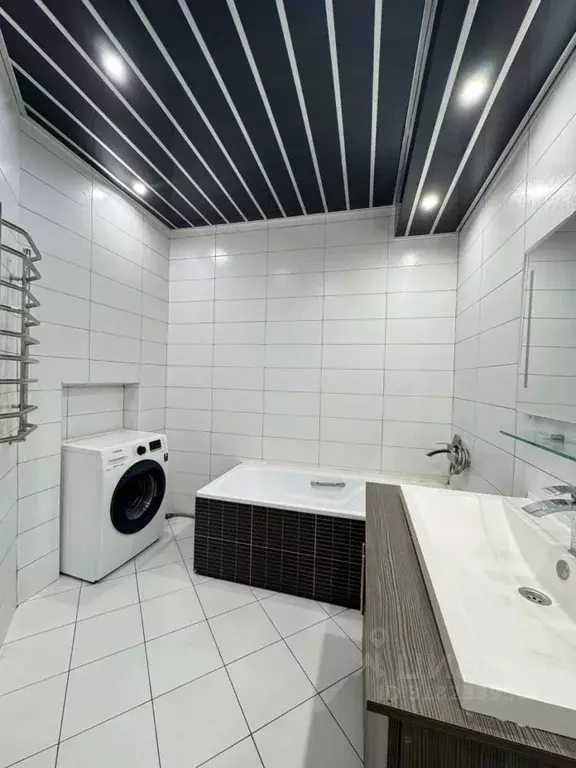 3-к кв. Кабардино-Балкария, Нальчик ул. Бехтерева (80.0 м) - Фото 0