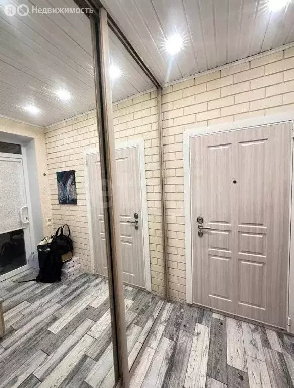 Дом в Саратов, 7-й Долинный проезд (262.1 м) - Фото 1