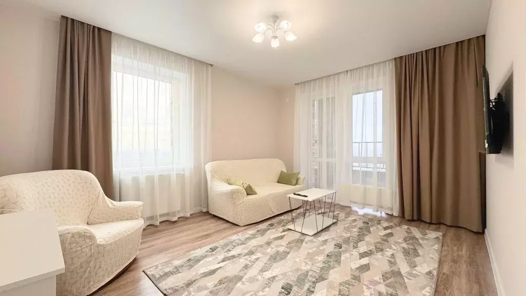 2-к кв. Татарстан, Казань Бухарская ул., 32к3 (60.0 м) - Фото 1