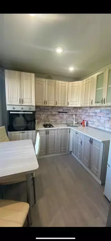 1-к. квартира, 34 м, 5/5 эт. - Фото 0